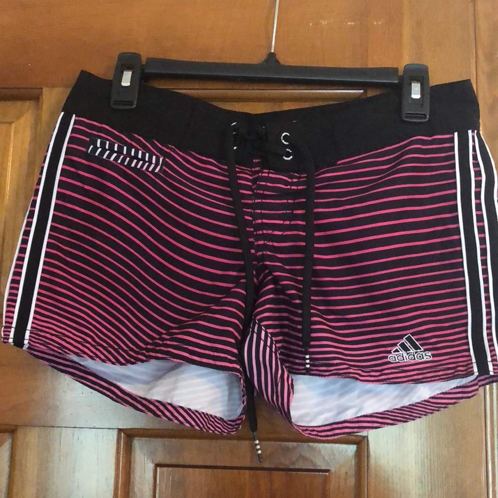 EUC! Adidas board shorts
